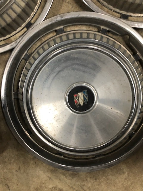 1962 Buick LeSabre Electra hubcaps 15 Inch wheel covers. Set Of 4 5170272