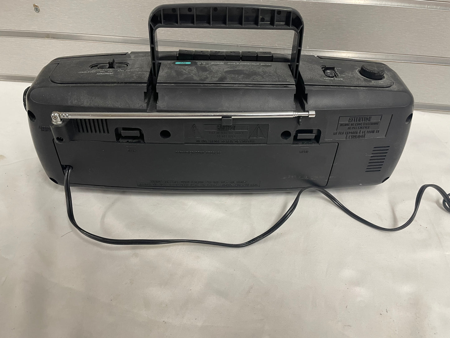 GE AM/FM Stereo Cassette Recorder. Electric. Automatic stop, cushion eject.
