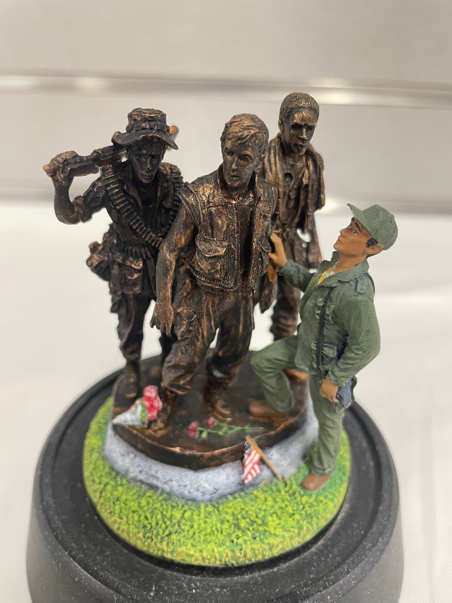 Limited Edition "We Stand Together" US Army Tibute Statue Replica. 5x4”. Hand painted.