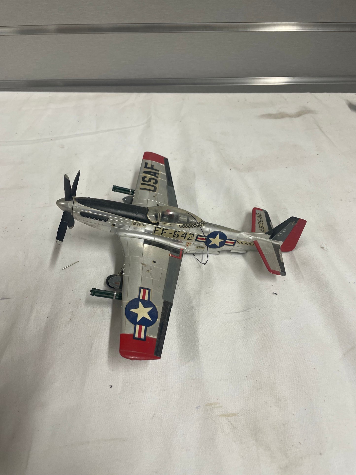 USAF FF-542 463542 Sulver plastic Model plane. 10" inch plastic plane