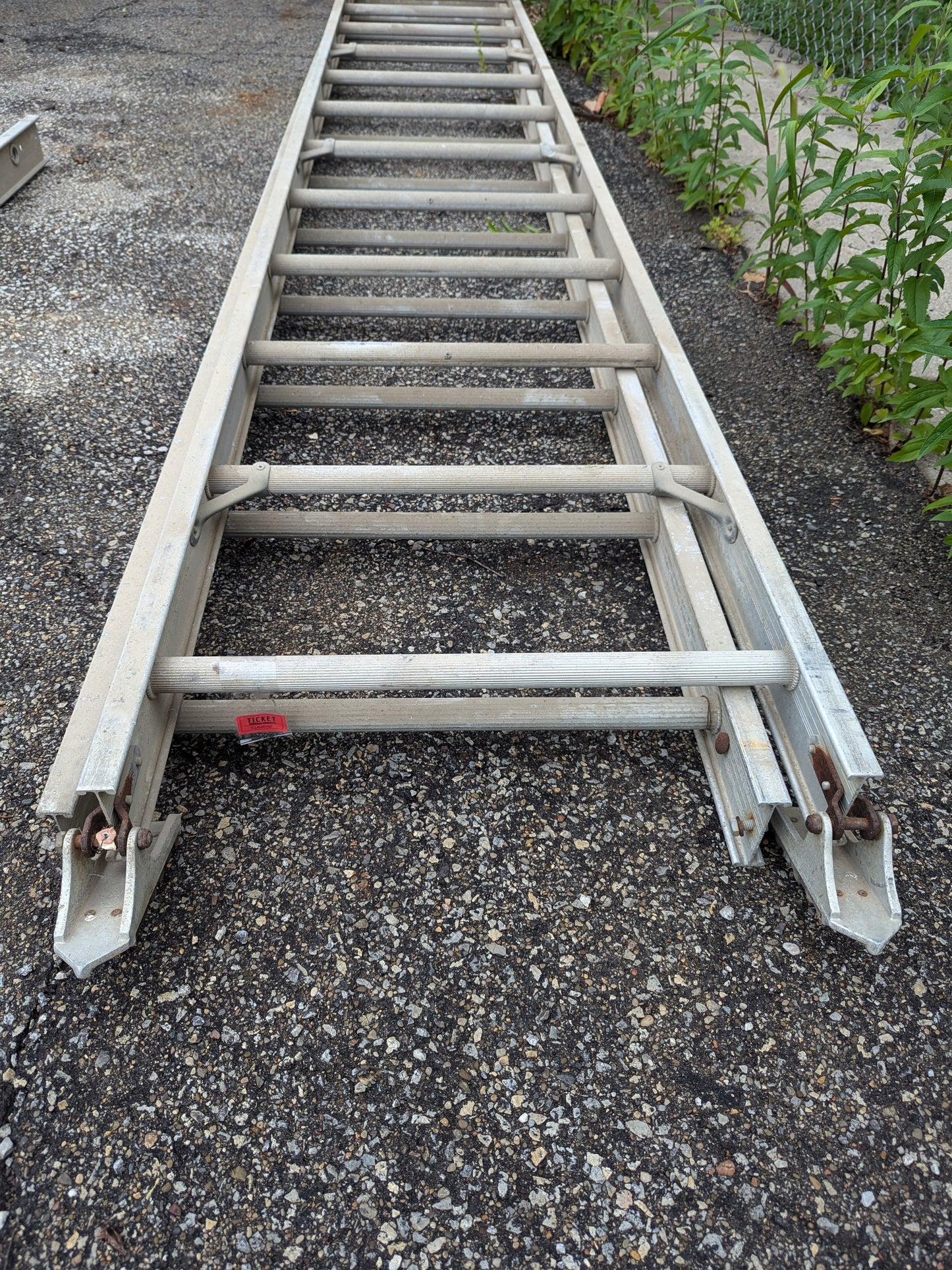 32 foot extension pivot ladder hoist 2 foot wide ladder 4 foot coupler