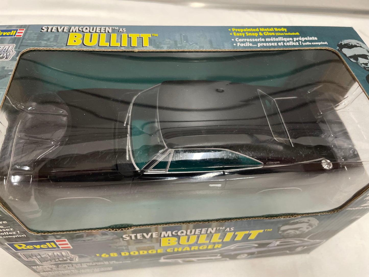 1968 Dodge Charger Model Kit. (Steve McQueen as BULLITT) Revell 1:25 85-1514