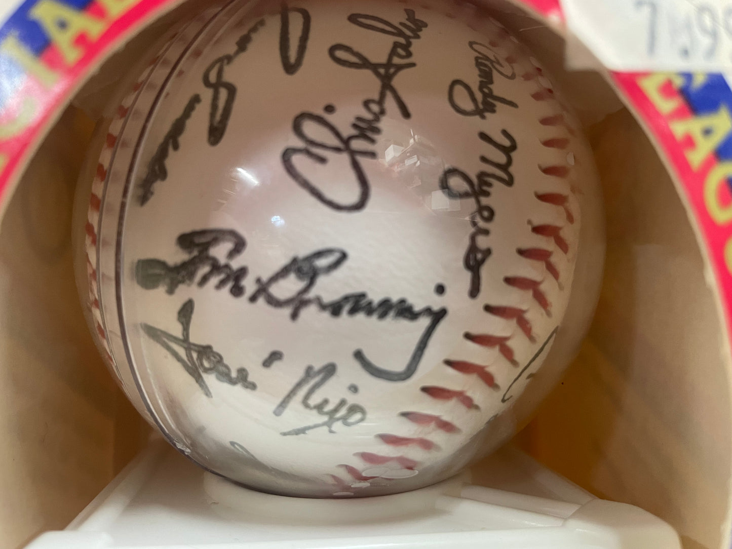 Official Cincinnati Reds Autographed Major League Baseball. 1990 World Championship year. Come with box and casing.