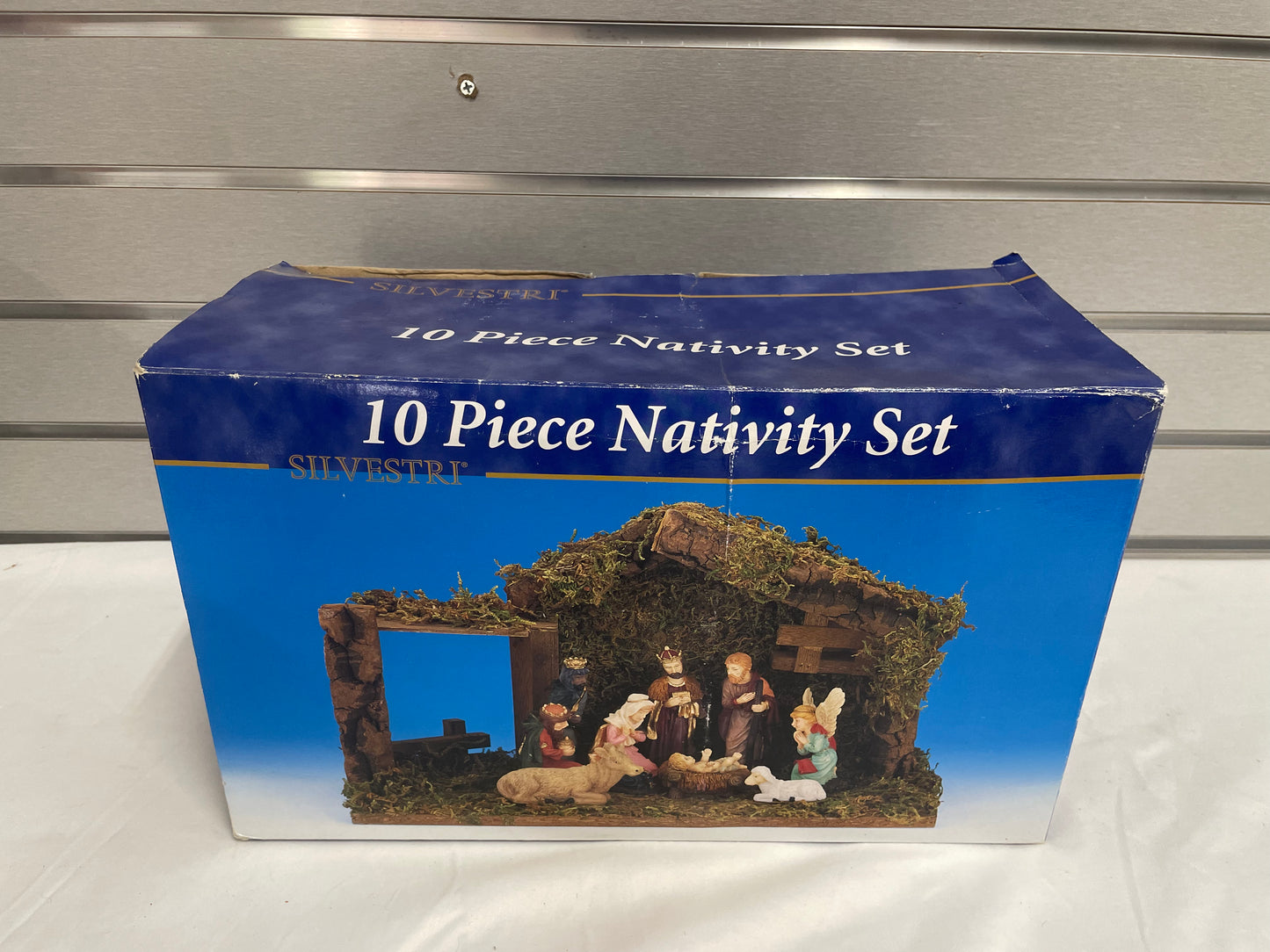 Silvestri 10 Piece Nativity Set.