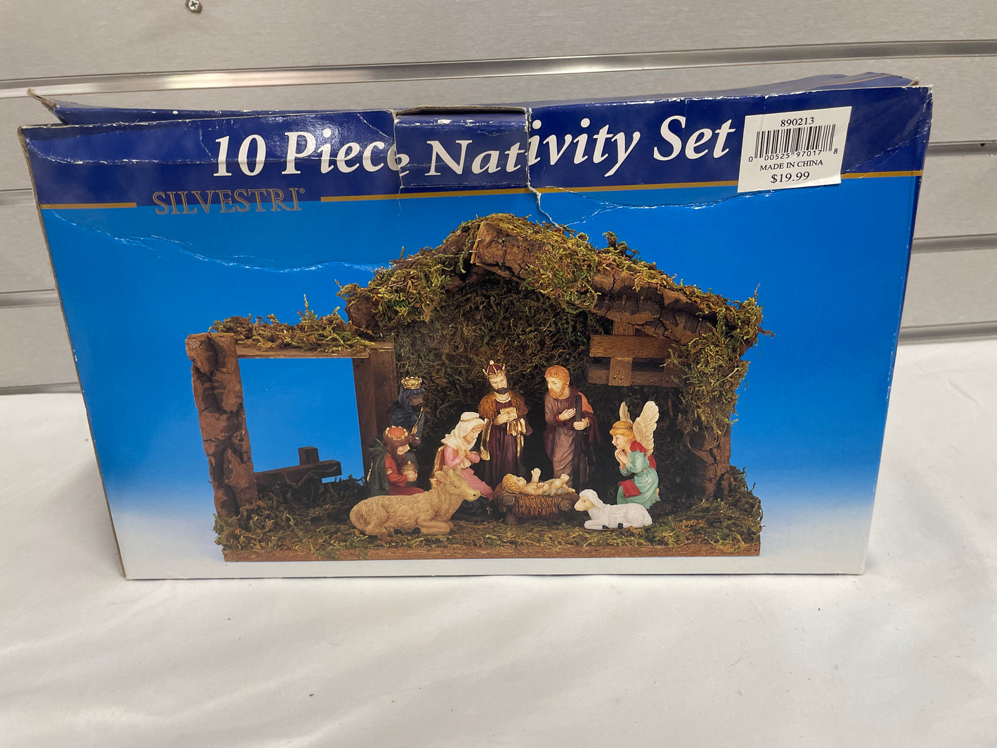 Silvestri 10 Piece Nativity Set.