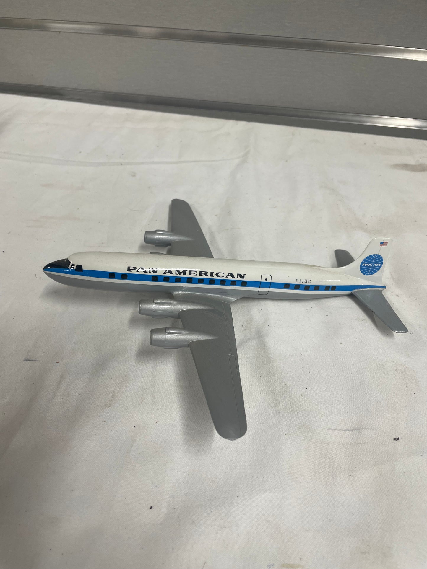 Pam American 6110C Commericla Air Bus Model Planez Plane