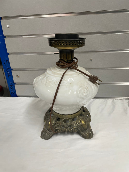 Short and Wide White Glass Lamp