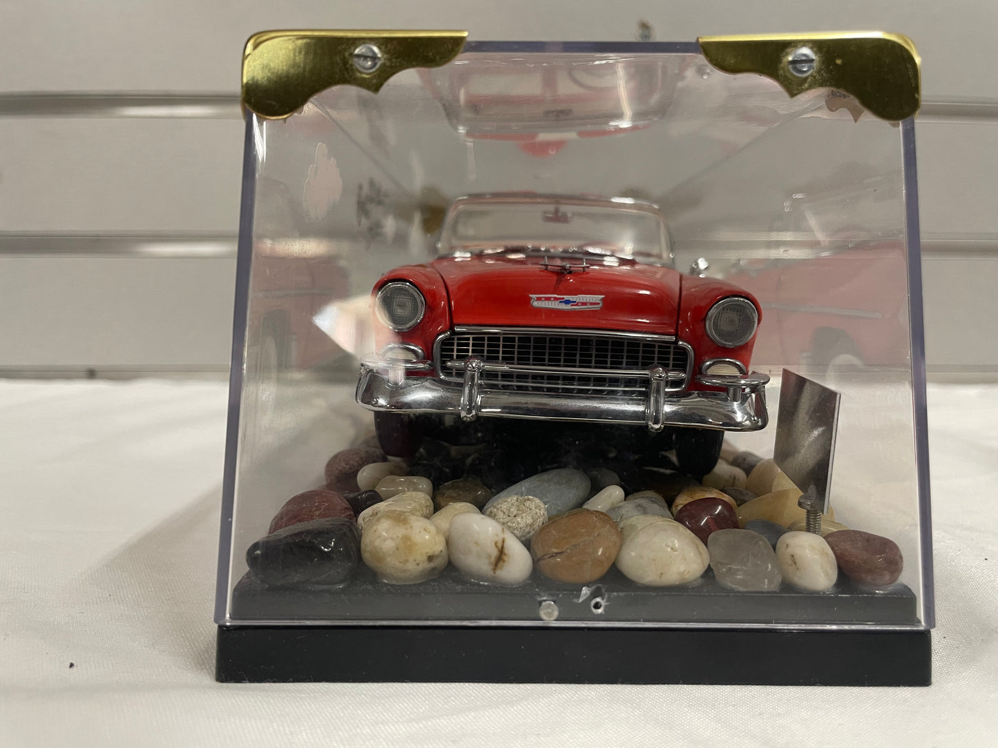 1955 Chevrolet Bel Air Dies Cast Model Car. Danbury mint 1:25 Scale. Comes with custom display case