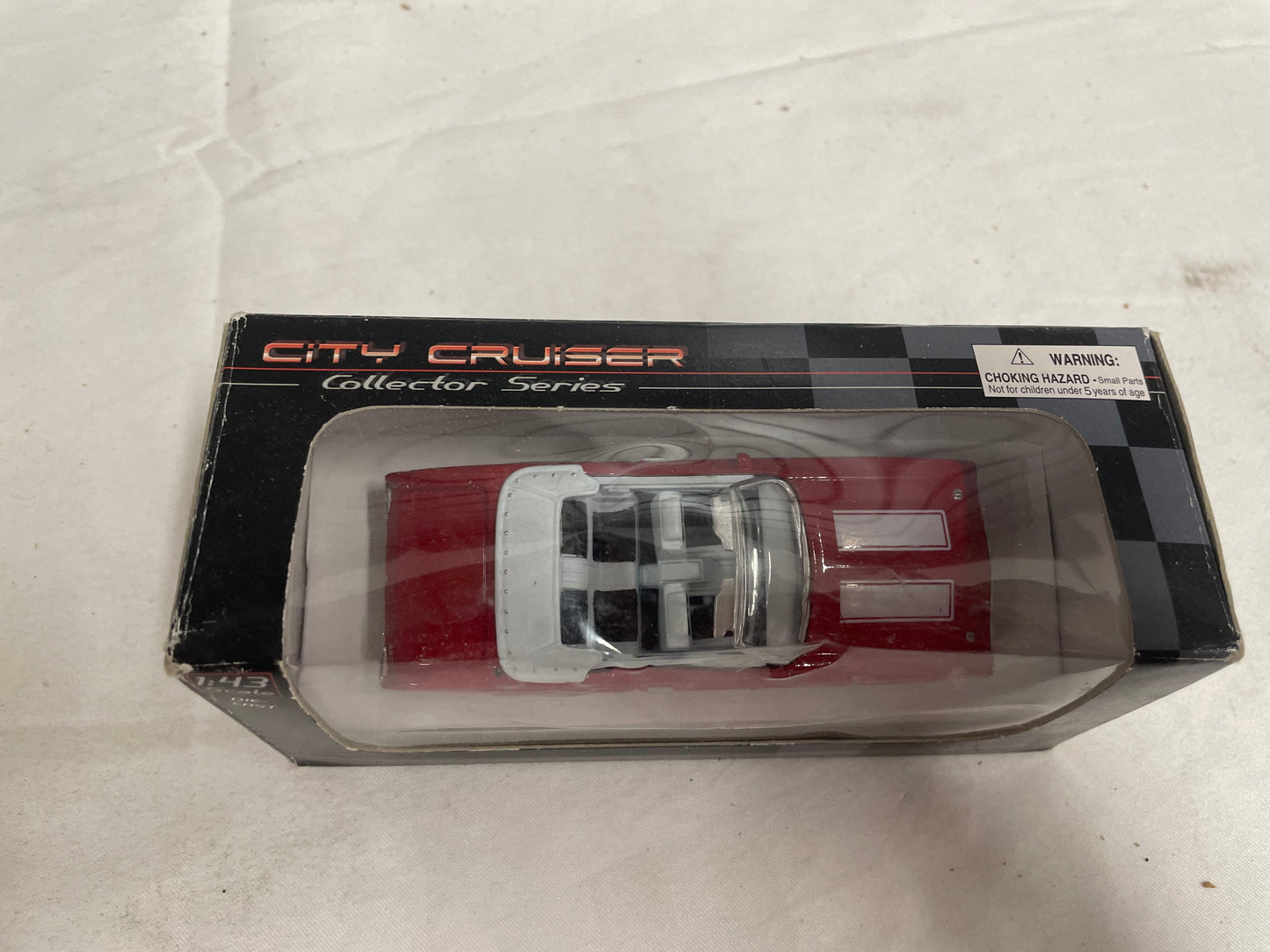 City Cruiser 1970 Oldsmobile 4-4-2. DieCast model car. 1:43 scale. In original box. Red convertible