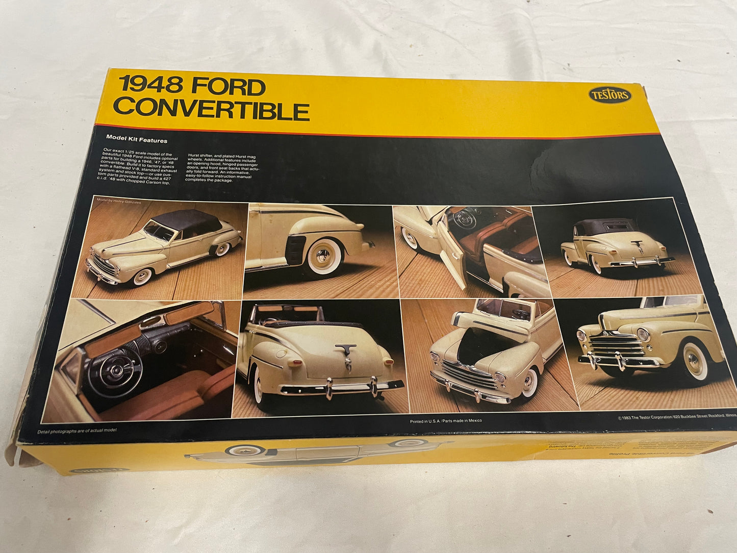 1948 Ford Vonvertible kit. Model Kit. Testors 105 1948 Ford Convertible KIT 1/25 McM fs 1:25 scale model.