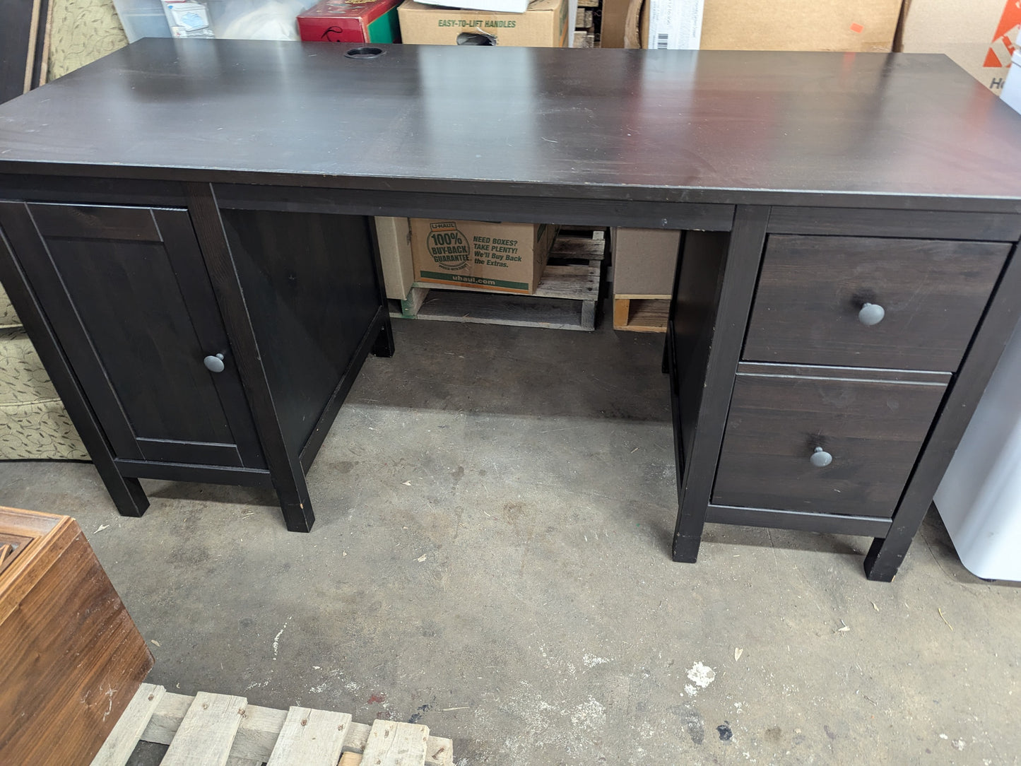 Like New Dark Brown Office Desk 61"x25"x29" 5170062