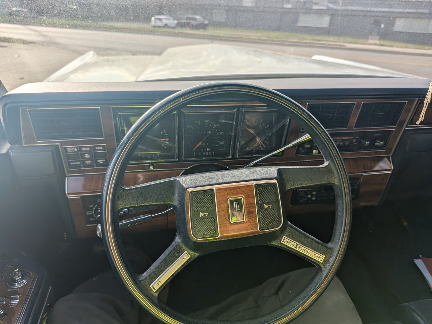 1989 Lincoln Town Car - EXCELLENT Condition